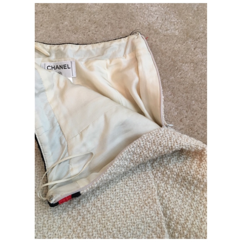 ✨Authentic Rare Vintage CHANEL Ad Campaign Runway Skirt - Picture 9 of 13